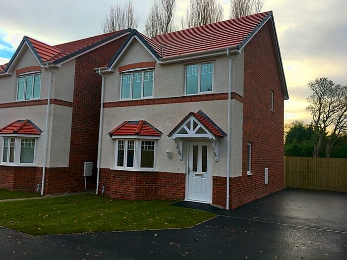 3 Bedroom Detached House To Rent In Oakfield Close, New Brighton, CH7