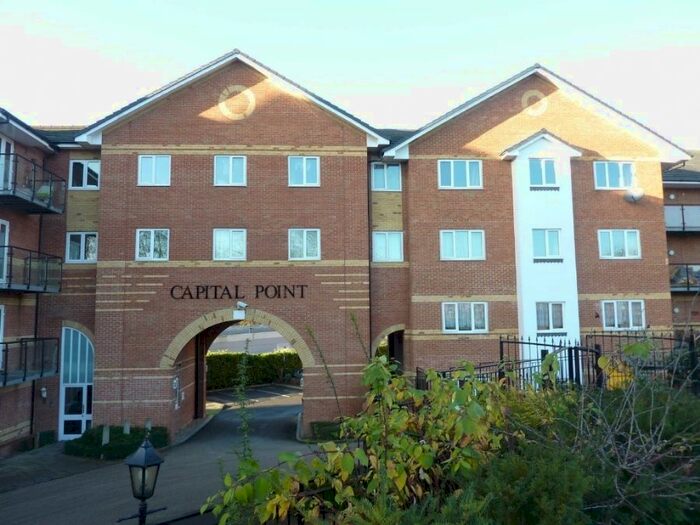 2 Bedroom Flat To Rent In Capital Point, Temple Place, Reading, Berkshire, RG1