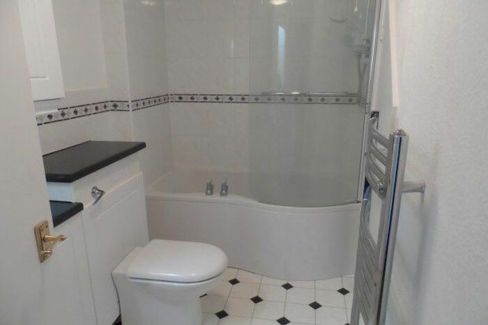 Studio To Rent In Hardy Street, Maidstone, ME14