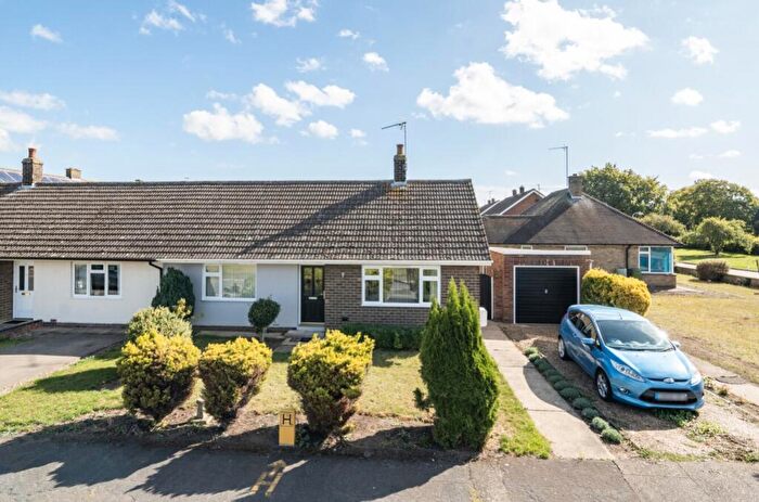 2 Bedroom Semi-Detached Bungalow For Sale In The Hoplands, NG34