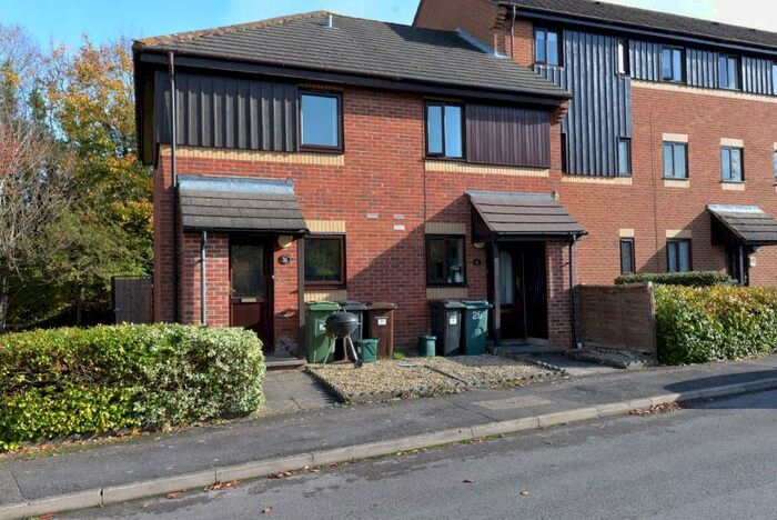 2 Bedroom Terraced House To Rent In Roebuck Court, Didcot, Oxfordshire, OX11