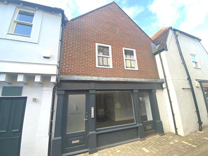 1 Bedroom Apartment To Rent In Pump Lane, Thame, OX9