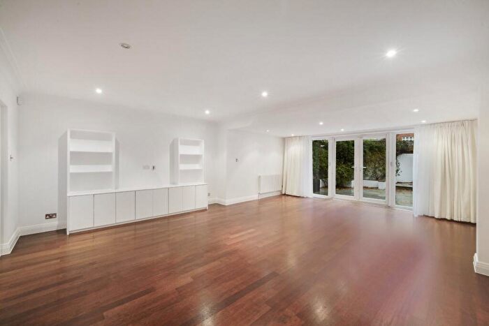 4 Bedroom Terraced House To Rent In The Marlowes, St John's Wood, NW8