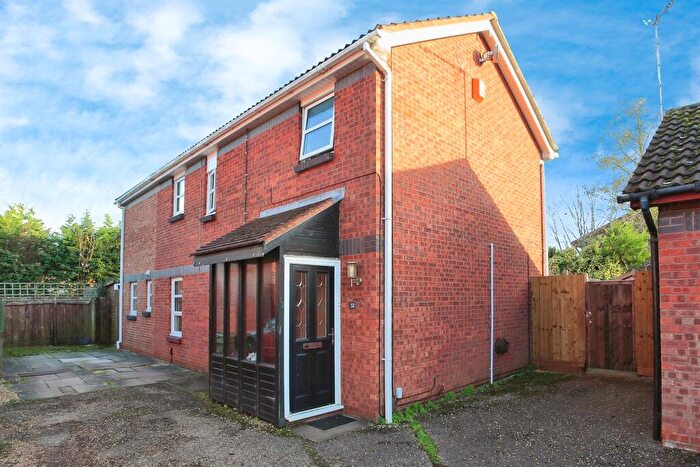 4 Bedroom Detached House For Sale In Long Pasture, Peterborough, PE4