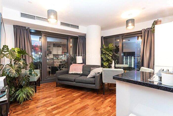 2 Bedroom Apartment For Sale In River Heights, High Street, Stratford, E15