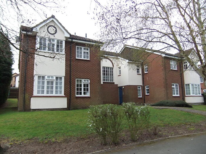 Studio To Rent In Willow Rise, Downswood, ME15