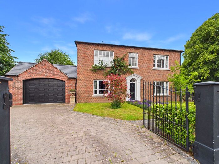 4 Bedroom Detached House For Sale In Church Street, Broseley, Shropshire, TF12