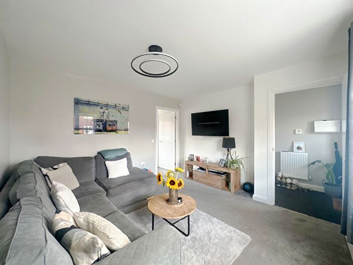 2 Bedroom End Of Terrace House To Rent In Chambers Avenue, Hessle, East Riding Of Yorkshi, HU13