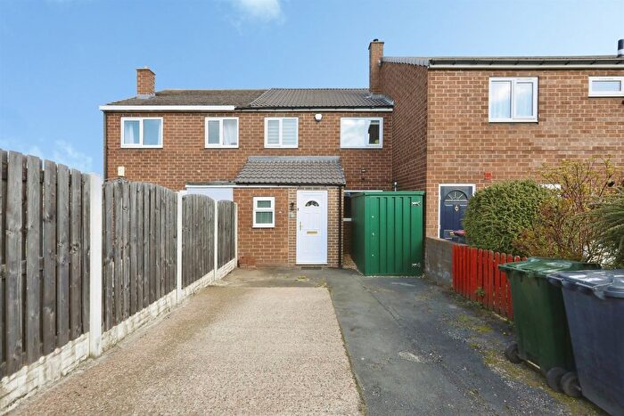 3 Bedroom Terraced House For Sale In Woodside Walk, Greasbrough, Rotherham, S61
