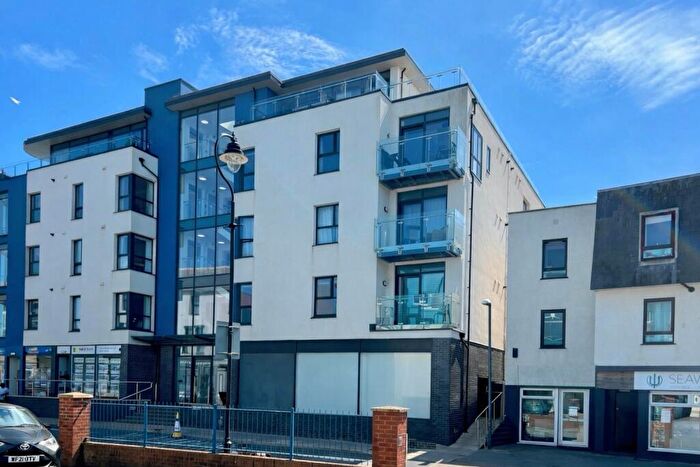 2 Bedroom Apartment For Sale In Pierhead, Exmouth, EX8