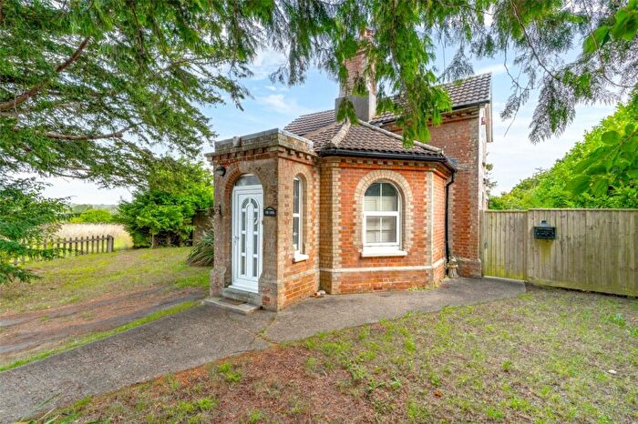 2 Bedroom Detached House For Sale In Cranborne Road, Hinton Martell, Wimborne, Dorset, BH21