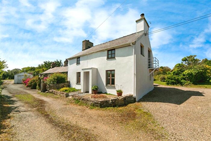 2 Bedroom Semi-Detached House For Sale In Cae Mur, Abersoch, Gwynedd, LL53