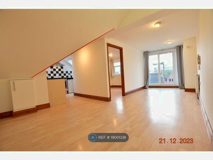 1 Bedroom Flat To Rent In T L House, Luton, LU1