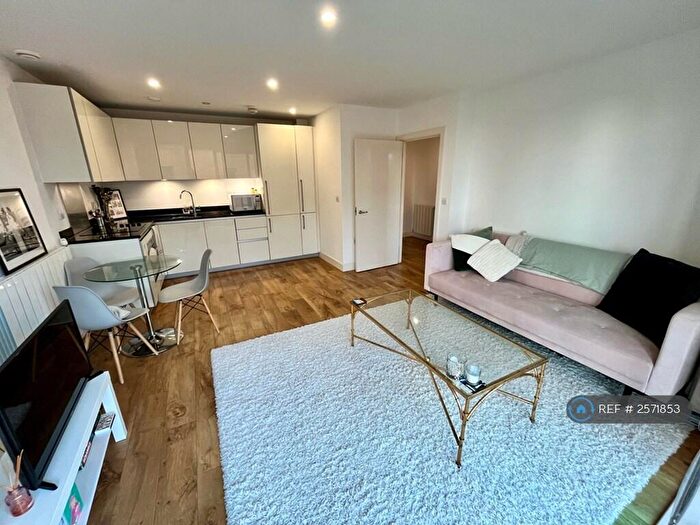 1 Bedroom Flat To Rent In Campbell Court, London, SE9