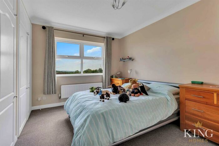 4 Bedroom Detached House For Sale In Nine Days Lane, Wirehill, Redditch, B98