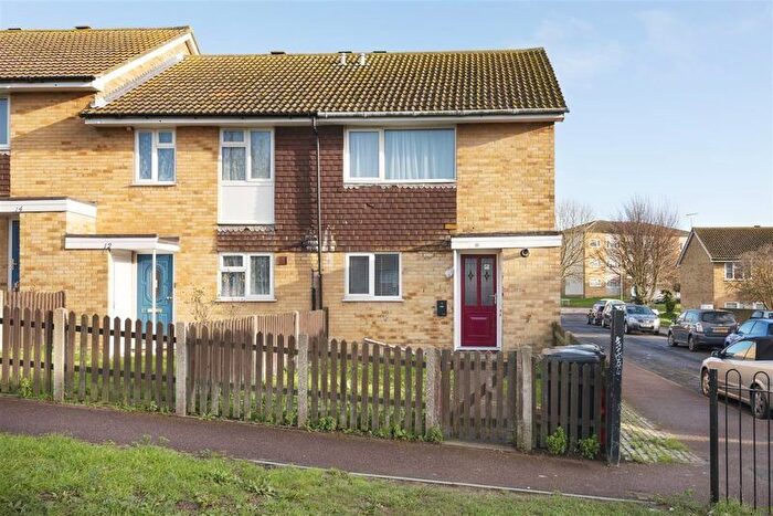 3 Bedroom End Of Terrace House To Rent In Jennifer Gardens, Margate, Kent, CT9