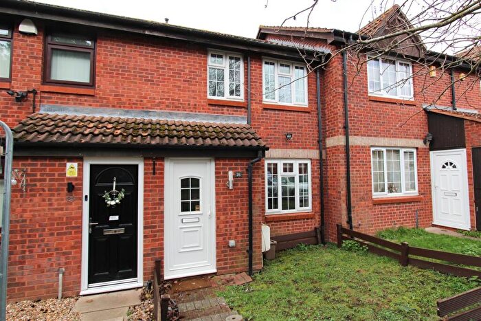 2 Bedroom Terraced House To Rent In Thorn Drive, George Green, SL3