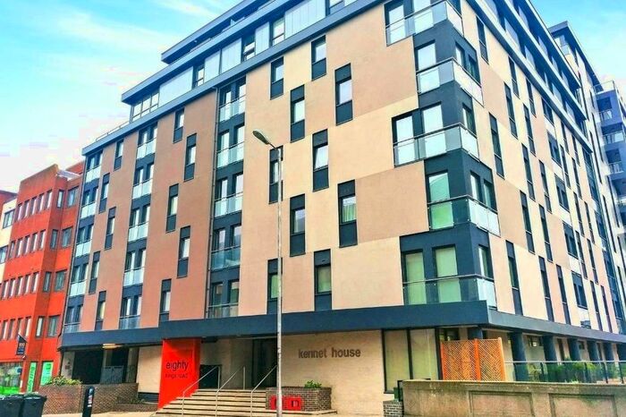 2 Bedroom Flat To Rent In Kings Road, Reading, RG1