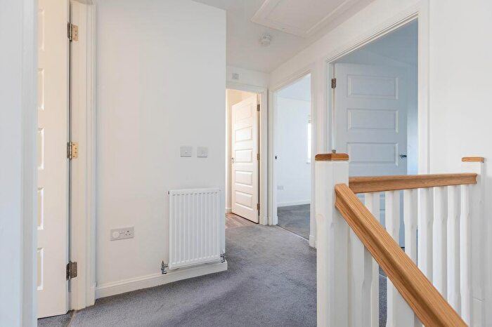 3 Bedroom End Of Terrace House For Sale In Hewing Place, Newcraighall, Musselburgh, EH21