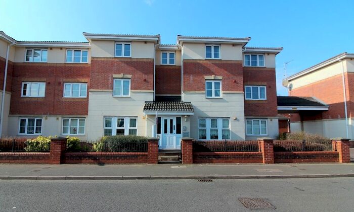 2 Bedroom Flat To Rent In Brookside Industrial Estate, Wednesbury, WS10