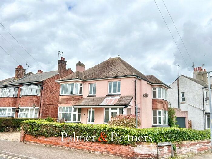 4 Bedroom Detached House For Sale In Church Road, Clacton-on-Sea, Essex, CO15
