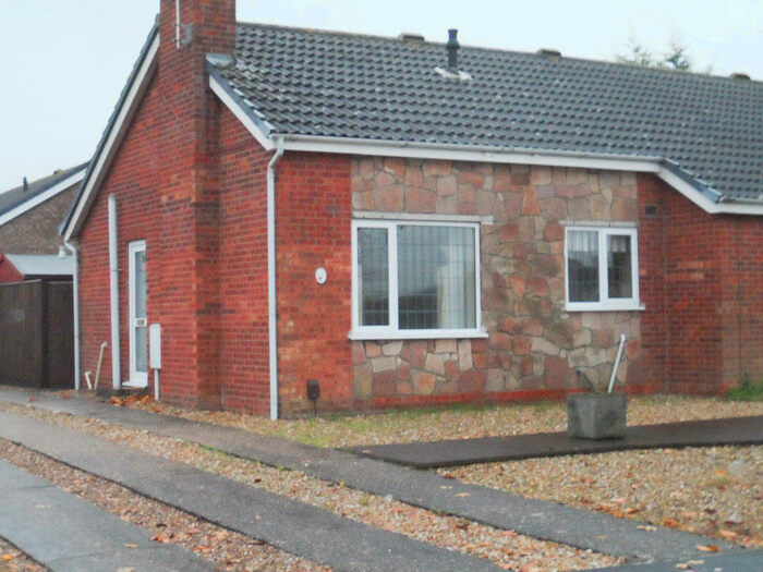 1 Bedroom Bungalow To Rent In Kexby Mill Close, North Hykeham, LN6