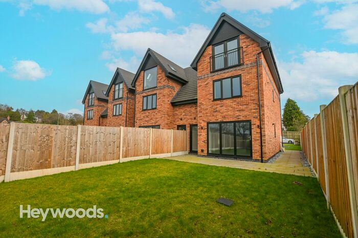 3 Bedroom Semi-Detached House For Sale In Anchor Close, Baldwins Gate, Newcastle-Under-Lyme, Staffordshire, ST5
