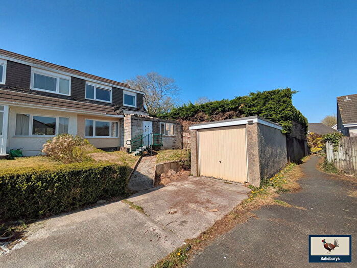 3 Bedroom Semi-Detached House For Sale In Sycamore Avenue, Tavistock, PL19