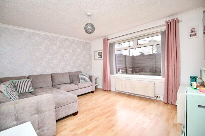 4 Bedroom End Of Terrace House For Sale In Achray Road, Cumbernauld, G67