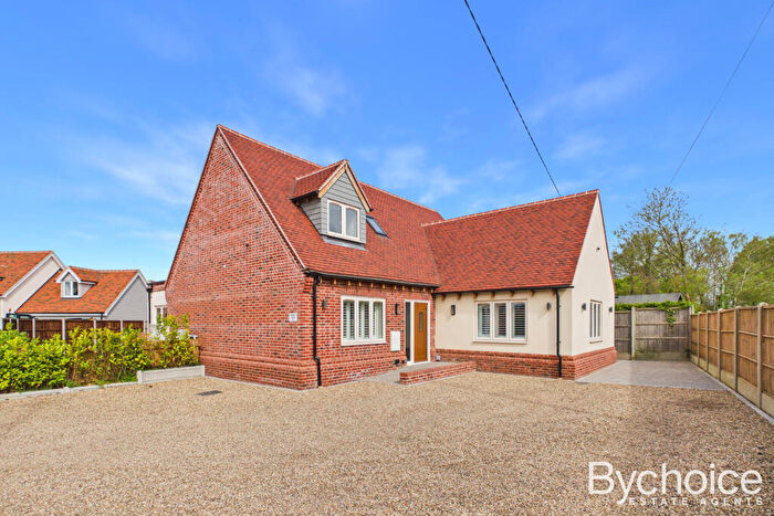 3 Bedroom Bungalow For Sale In Waldingfield Road, Sudbury, Suffolk, CO10
