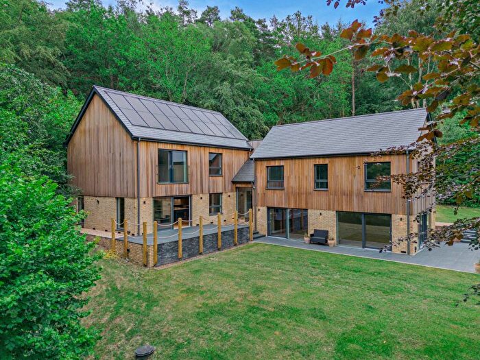 5 Bedroom Detached House For Sale In Whitmore Vale Road, Hindhead, Surrey, GU26