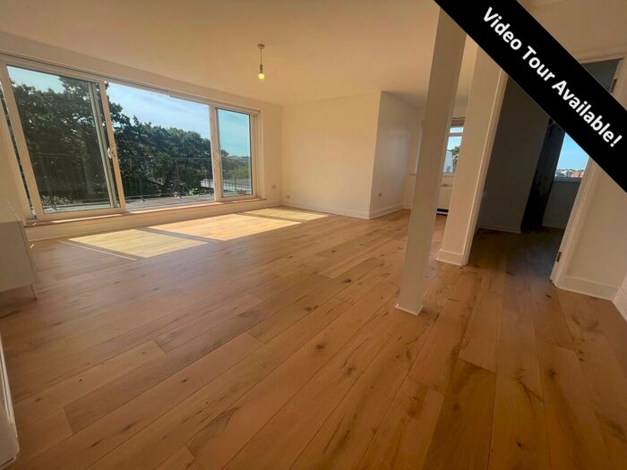 3 Bedroom Flat To Rent In Madeira Road, Bournemouth, BH1