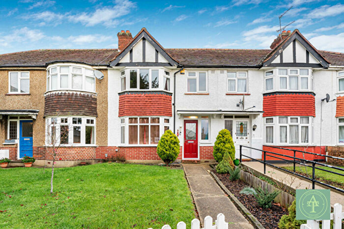 3 Bedroom Terraced House For Sale In Imber Close, Southgate, London, N14