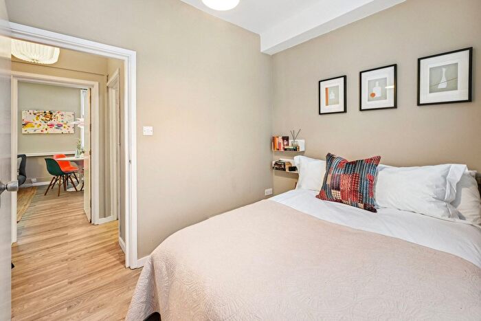 1 Bedroom Flat To Rent In New Cavendish Street, Fitzrovia, London, W1W