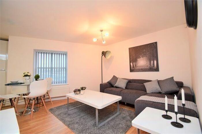 1 Bedroom Flat To Rent In St Marys Court, - Millgate, Stockport, SK1