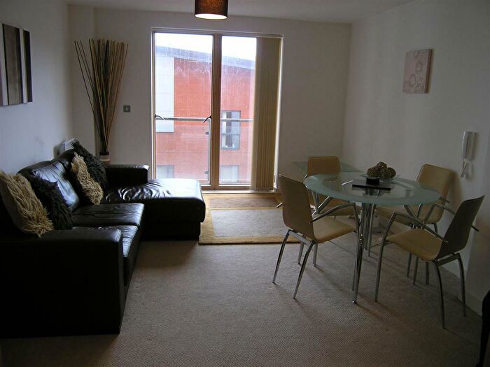 1 Bedroom Flat To Rent In Barton Place, Hornbeam Way, Manchester, M4