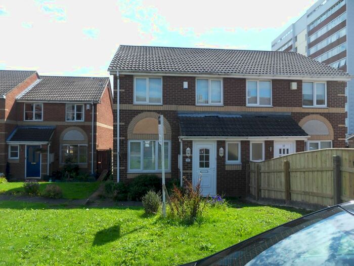 3 Bedroom Semi-Detached House To Rent In High Meadows, Newcastle Upon Tyne, NE3