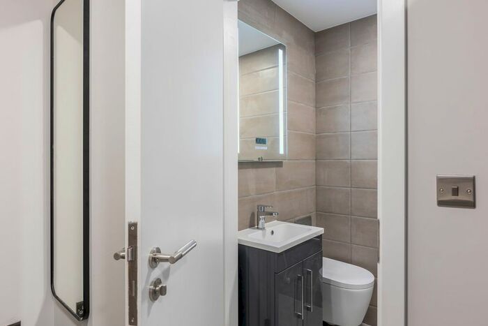 1 Bedroom Studio To Rent In - Park Lane, Sunderland, SR1
