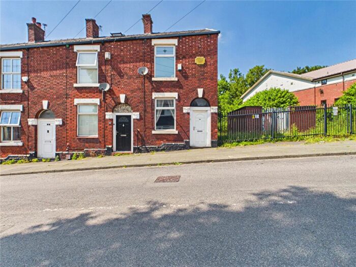2 Bedroom End Of Terrace House For Sale In Union Road, Ashton-under-Lyne, Greater Manchester, OL6
