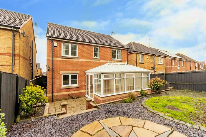 4 Bedroom Detached House To Rent In Roods Close, Sutton-In-Ashfield, NG17