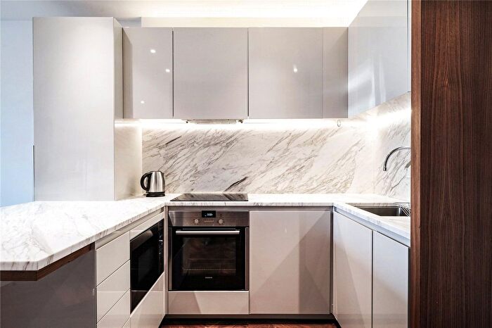 1 Bedroom Flat To Rent In Ambassador Building, New Union Square, London, SW8