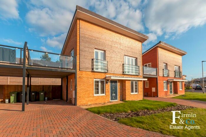 2 Bedroom Detached House To Rent In Grant Mews, Peterborough, PE7