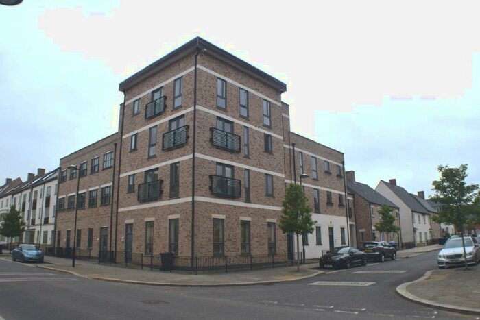 2 Bedroom Flat To Rent In Bristle Street, Northampton, NN5