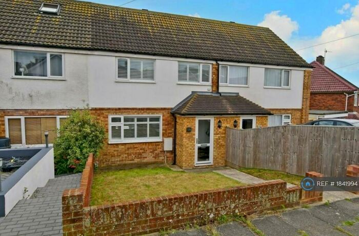 3 Bedroom Terraced House To Rent In Donnington Road, Brighton, BN2
