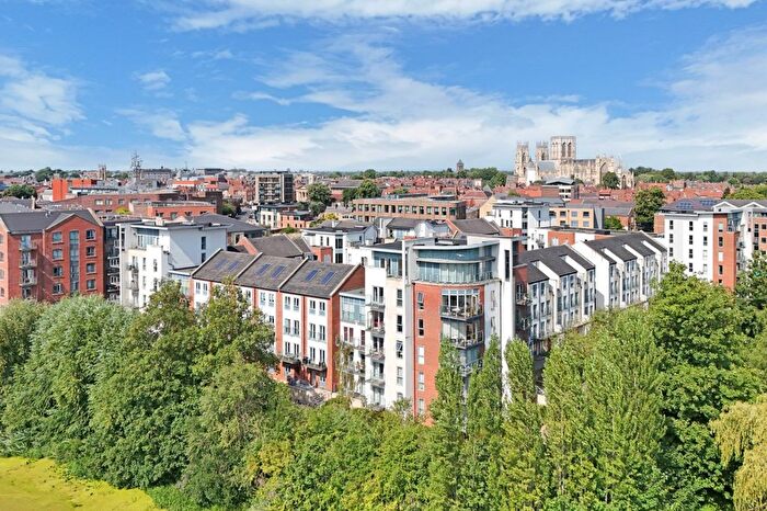2 Bedroom Flat For Sale In Foss View, Hungate, York, YO1