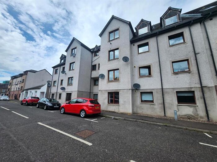 2 Bedroom Flat To Rent In Kings Court, South William St, Perth, PH2