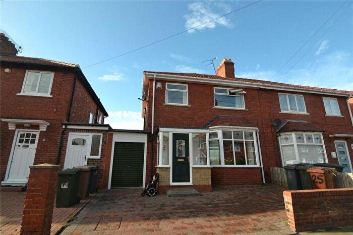 3 Bedroom Semi-Detached House To Rent In St Georges Road, Cullercoats, NE30