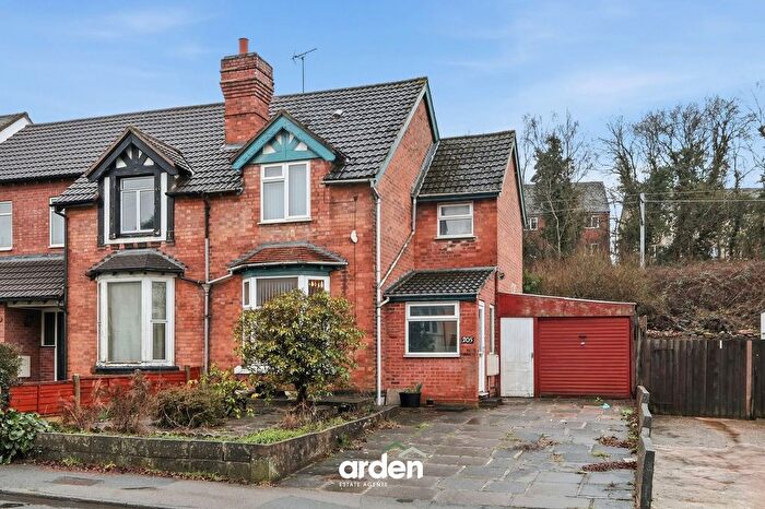 3 Bedroom Semi Detached House For Sale In Birmingham Road, Redditch, B97