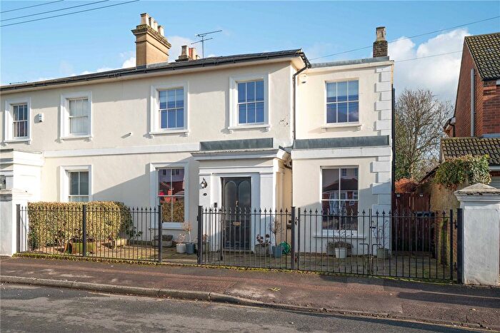 4 Bedroom Semi Detached House For Sale In Churchfields, Broxbourne, Hertfordshire, EN10