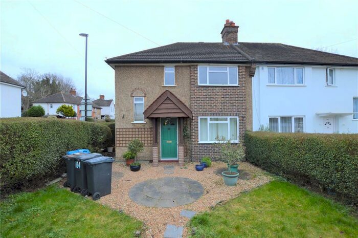 3 Bedroom Semi-Detached House To Rent In Hermitage Road, London, SE19